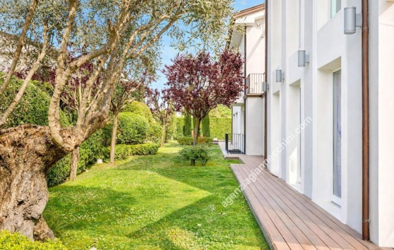 Villa singola in vendita a Forte dei Marmi