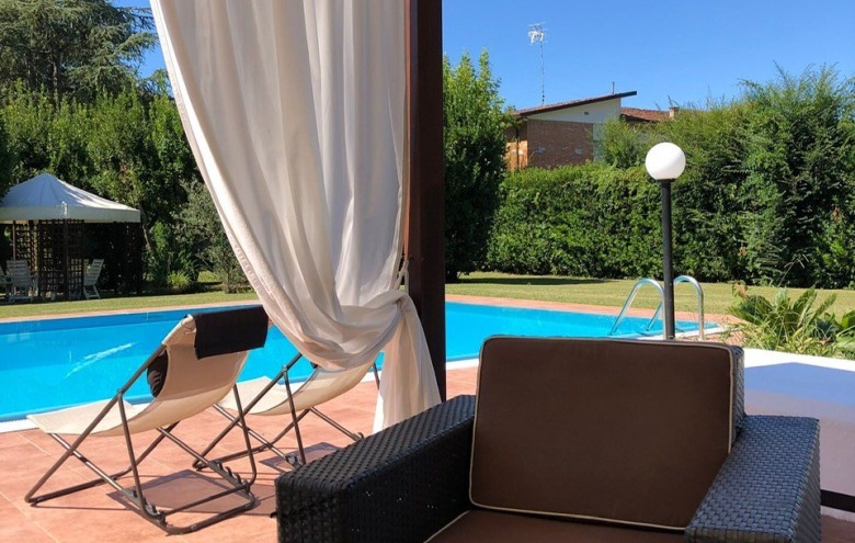 Villa singola in affitto a Pietrasanta