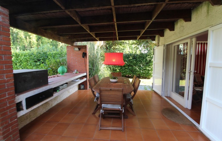 Villa singola in affitto a Pietrasanta