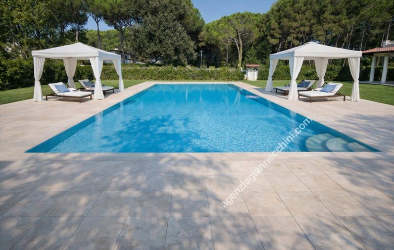 Villa singola in vendita a Forte dei Marmi