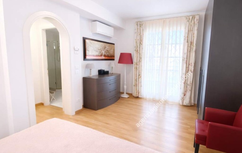 Villa singola in vendita a Forte dei Marmi