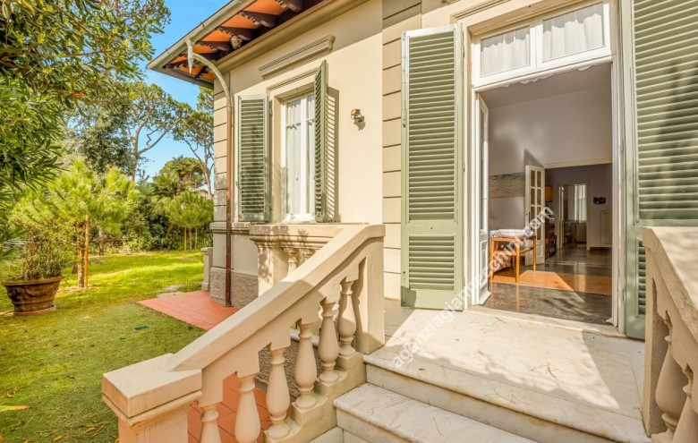Villa singola in vendita a Forte dei Marmi