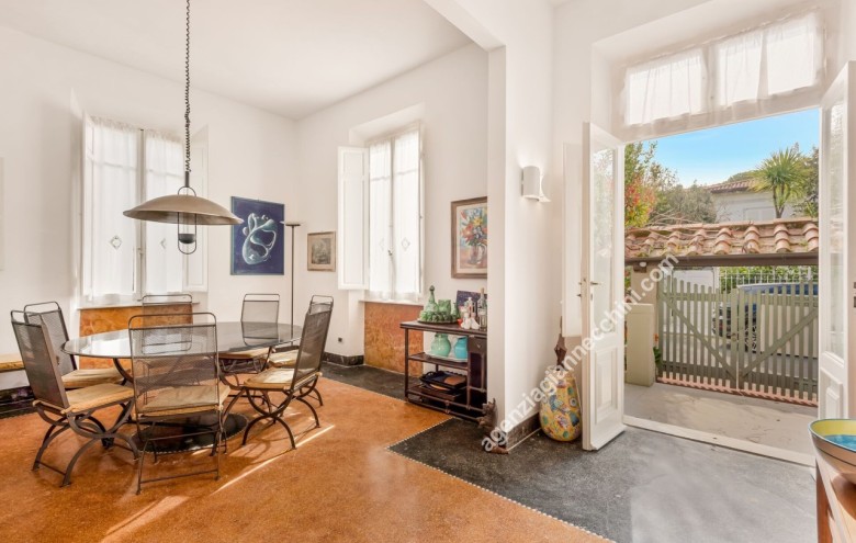 Villa singola in vendita a Forte dei Marmi