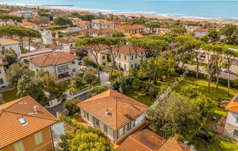 Villa singola in vendita a Forte dei Marmi