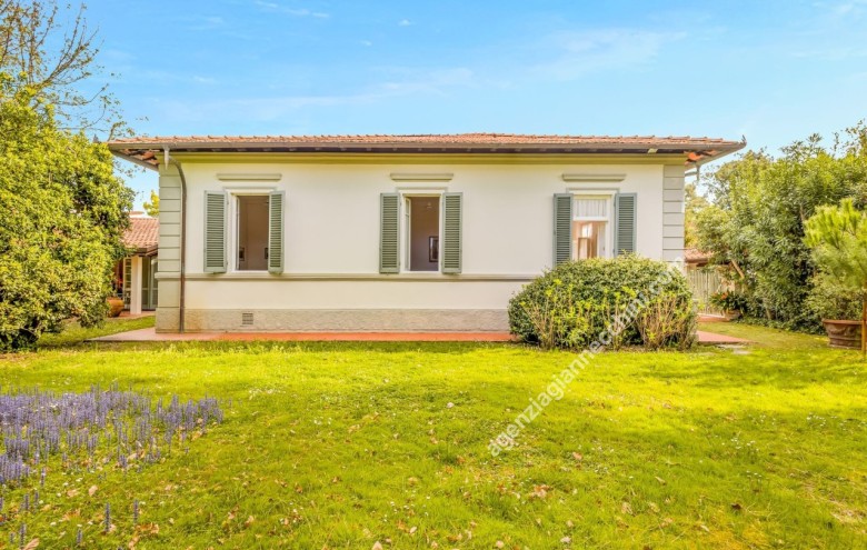 Villa singola in vendita a Forte dei Marmi