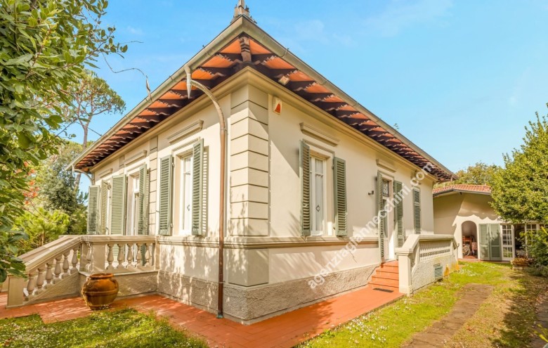Villa singola in vendita a Forte dei Marmi