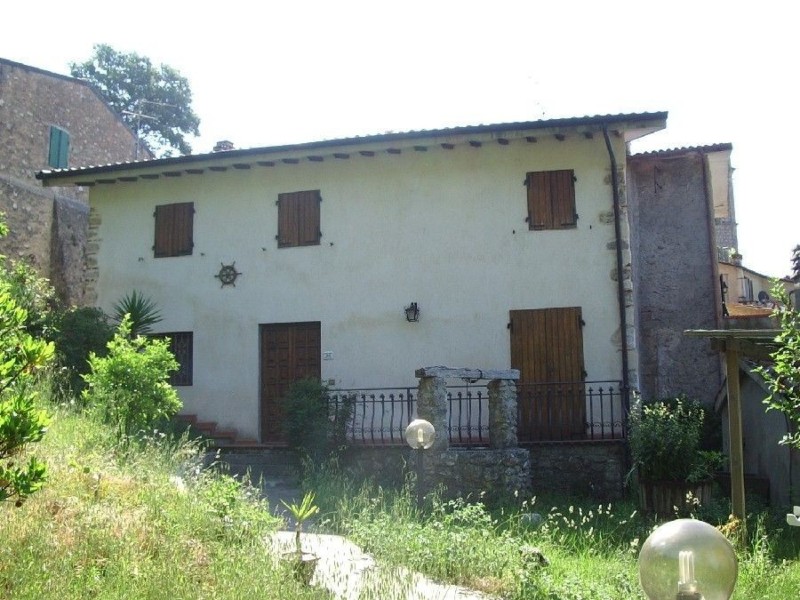 Rustico in vendita a Camaiore