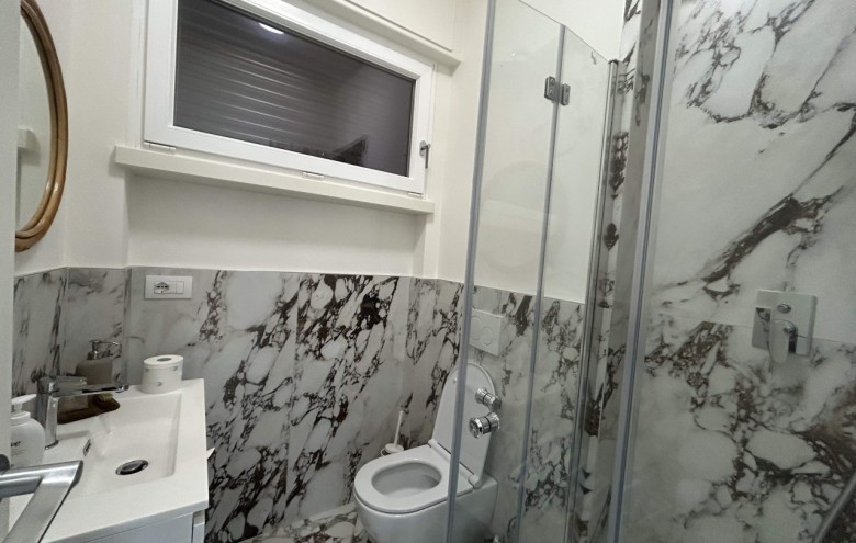 Bifamiliare in affitto a Pietrasanta