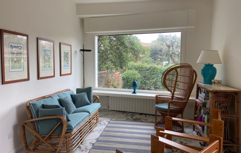 Bifamiliare in affitto a Pietrasanta