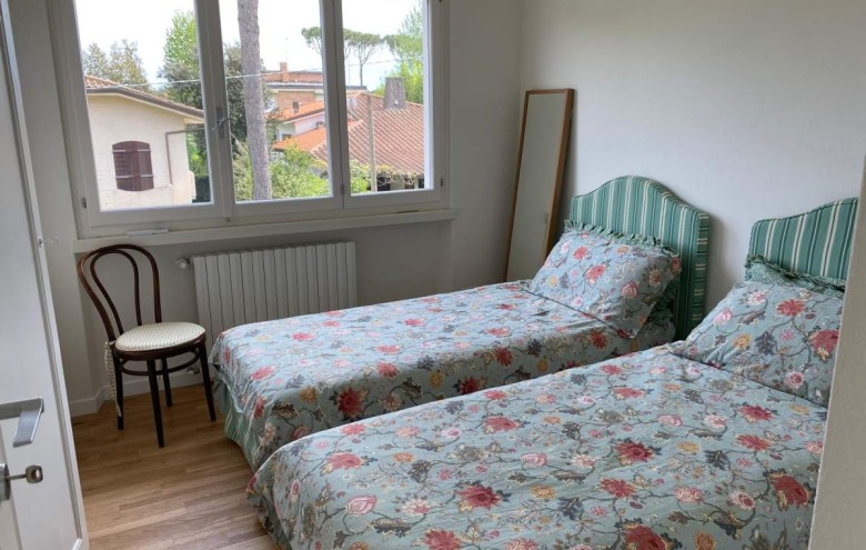 Bifamiliare in affitto a Pietrasanta