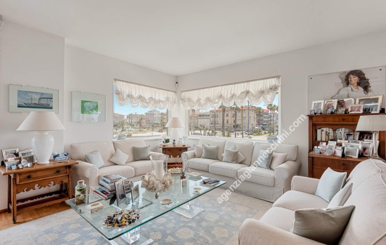 Appartamento in vendita a Viareggio