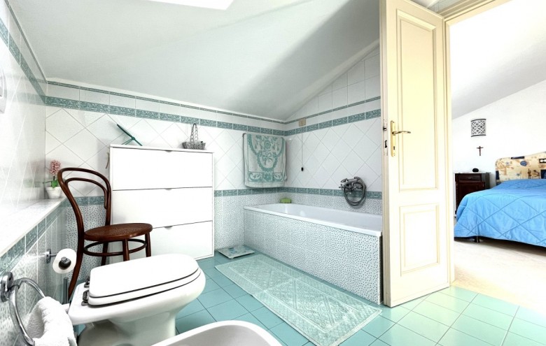 Bifamiliare in vendita a Pietrasanta