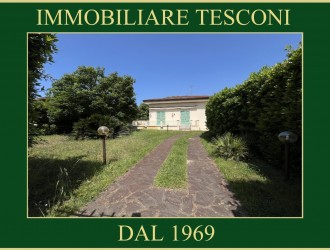 Bifamiliare in vendita a Marina di Pietrasanta