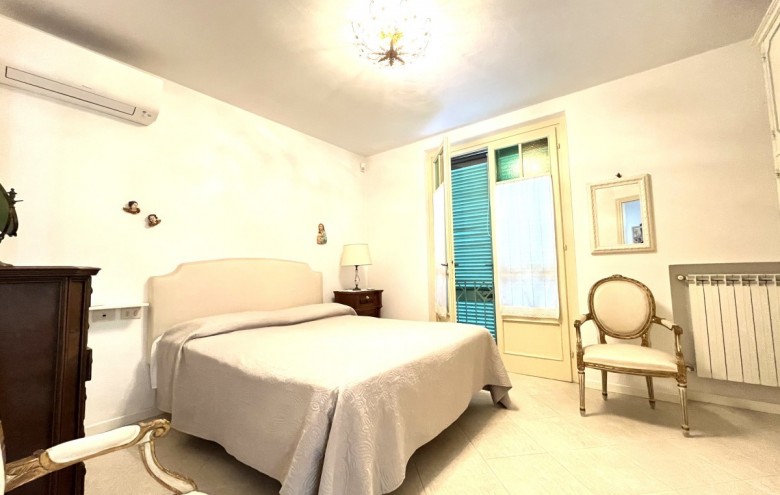 Bifamiliare in vendita a Pietrasanta