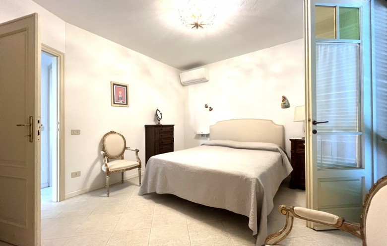 Bifamiliare in vendita a Pietrasanta