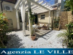 marina-di-pietrasanta-in-affitto-estivo-porzione-di-bifamiliare-a-100-mt-dal-mare