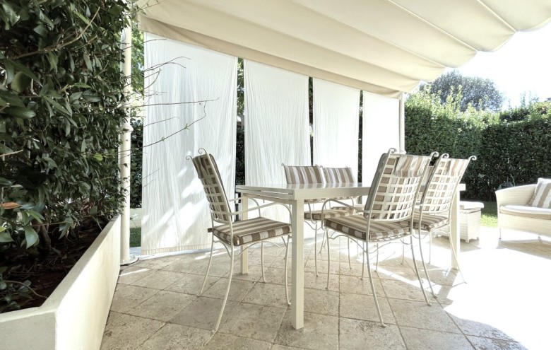 Bifamiliare in vendita a Pietrasanta