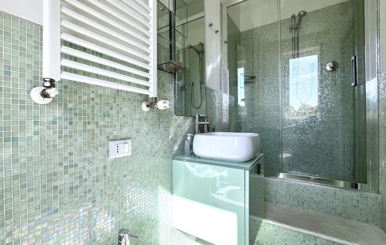 Bifamiliare in vendita a Pietrasanta