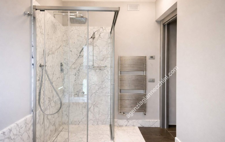 Villa singola in vendita a Pietrasanta