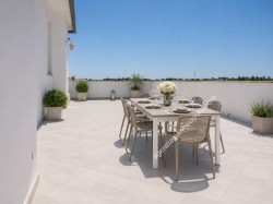 attico-panoramico-con-ampia-terrazza-vista-montagne-in-vendita-a-querceta