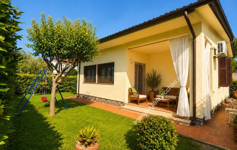 Villa singola in vendita a Forte dei Marmi
