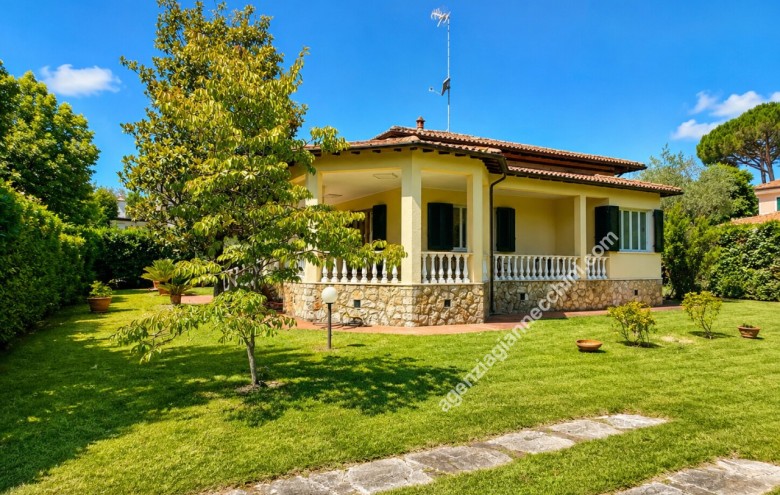 Villa singola in vendita a Forte dei Marmi