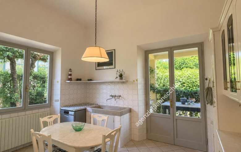 Villa singola in vendita a Forte dei Marmi