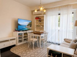 appartamento-in-vendita-a-forte-dei-marmi-a-soli-200-metri-dal-mare
