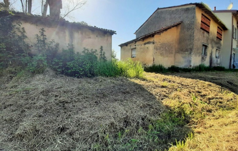 Bifamiliare in vendita a Massarosa