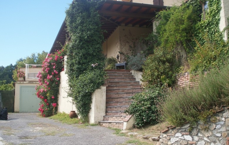 Bifamiliare in vendita a Pietrasanta