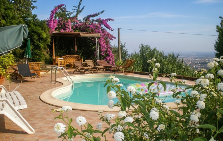 Bifamiliare in vendita a Pietrasanta