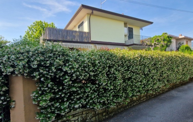 Porzione di casa in vendita a Forte dei Marmi