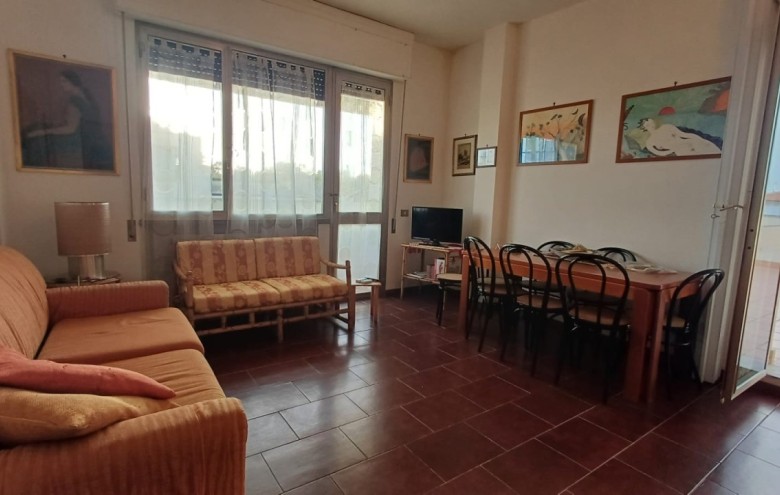 Appartamento in vendita a Viareggio
