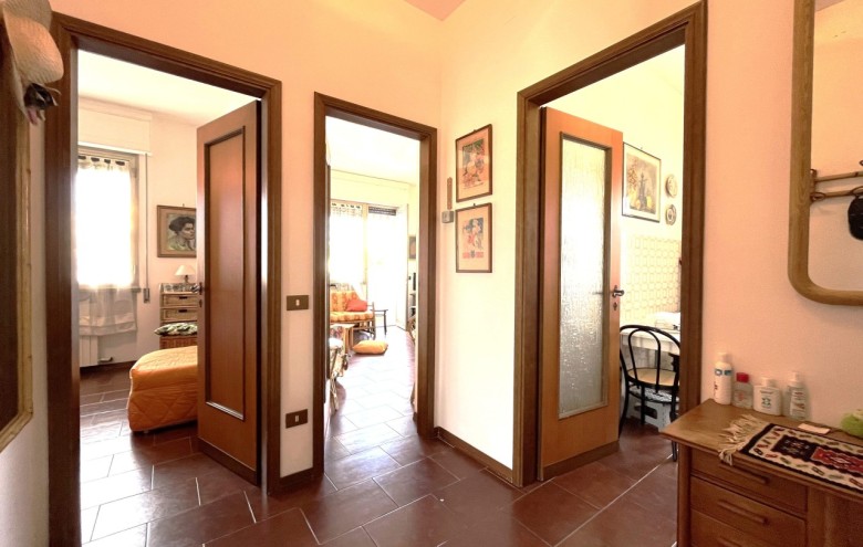 Appartamento in vendita a Viareggio