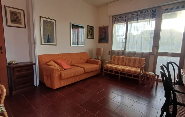 Appartamento in vendita a Viareggio