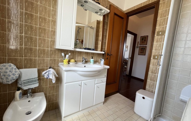 Appartamento in vendita a Viareggio