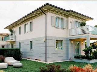Porzione di casa in vendita a Pietrasanta
