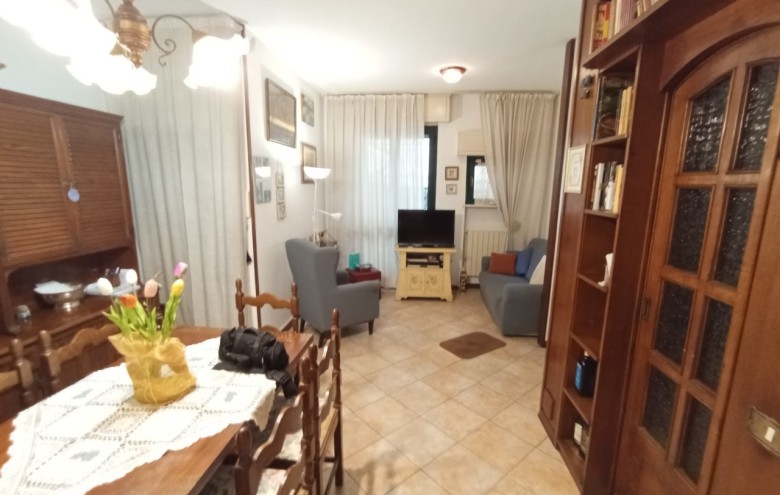 Villetta a schiera in vendita a Massa