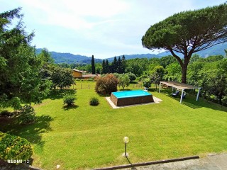 Villa singola in vendita a Camaiore