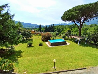 Villa singola in vendita a Camaiore