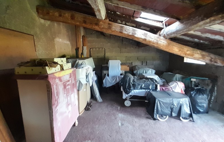 Porzione di casa in vendita a Pietrasanta