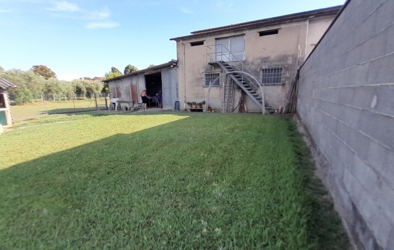 Porzione di casa in vendita a Pietrasanta