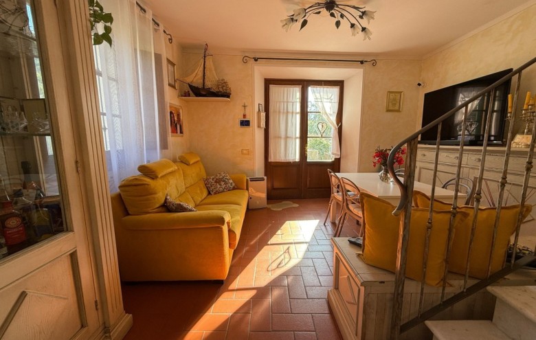 Villetta a schiera in vendita a Seravezza