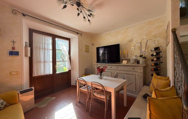 Villetta a schiera in vendita a Seravezza