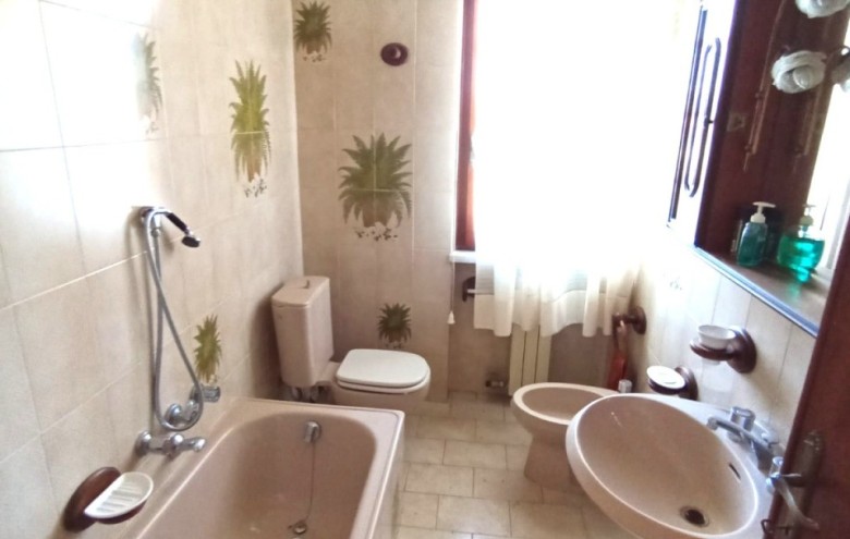 Porzione di casa in vendita a Pietrasanta