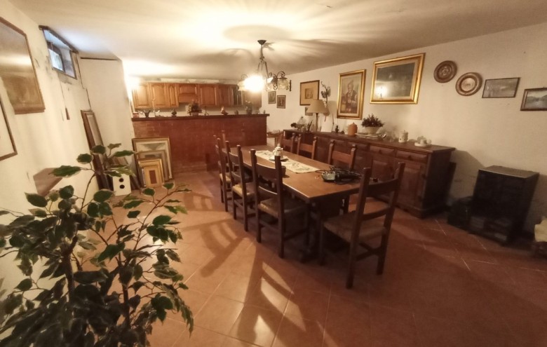 Porzione di casa in vendita a Pietrasanta
