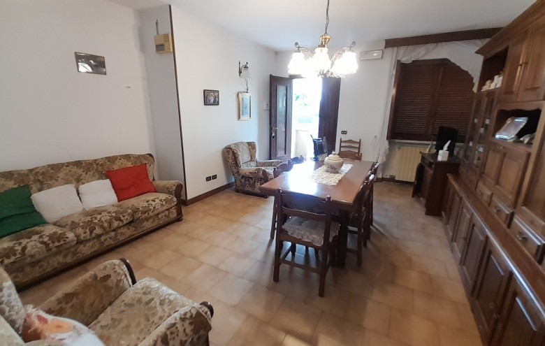 Porzione di casa in vendita a Pietrasanta