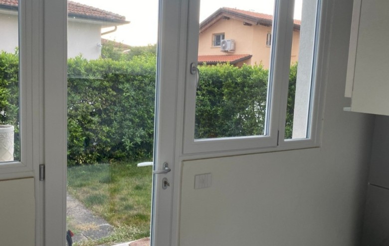 Porzione di casa in vendita a Camaiore