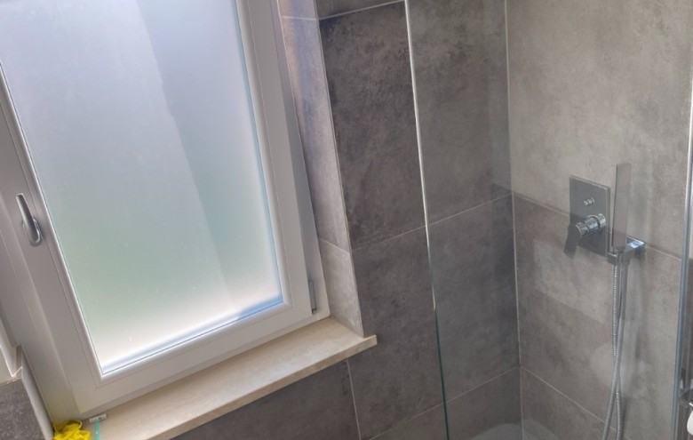 Porzione di casa in vendita a Camaiore