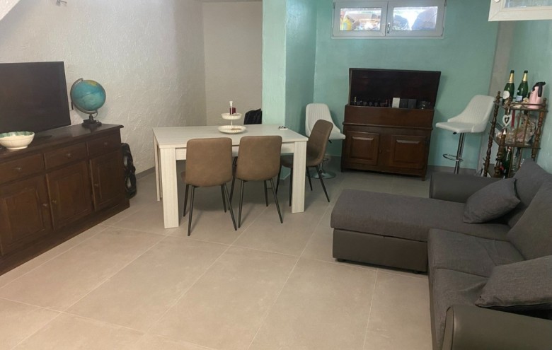 Porzione di casa in vendita a Camaiore